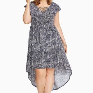 Navy, abstract polka dot print comfy dress.